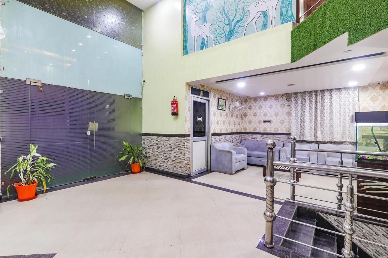 Fabhotel Astor Gaya Extérieur photo